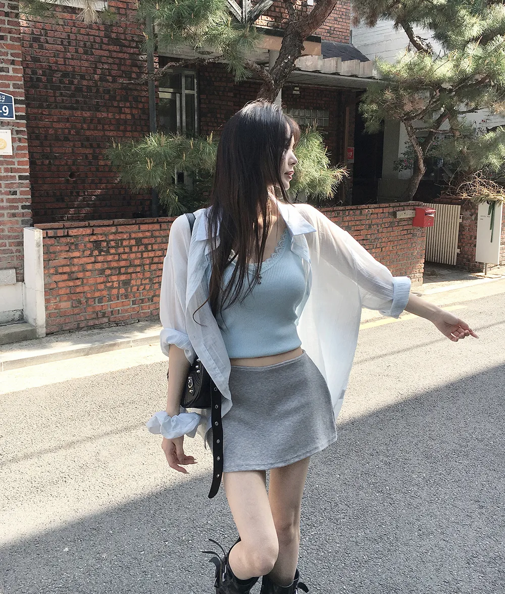 미니 스커트 모델 착용 이미지-S4L12