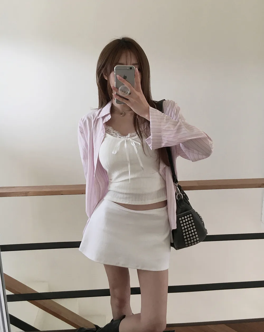 미니 스커트 모델 착용 이미지-S2L29
