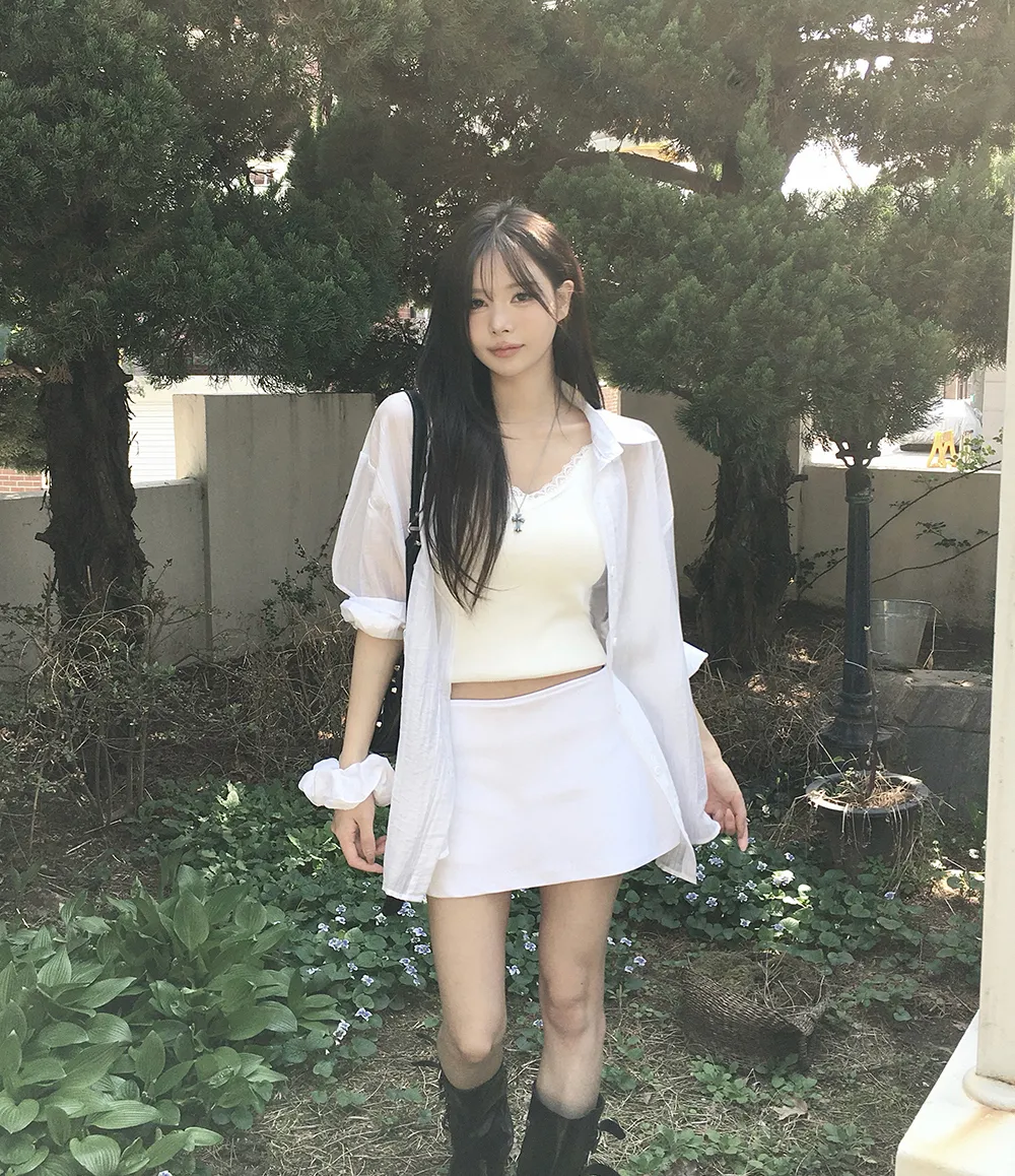 미니 스커트 모델 착용 이미지-S4L5