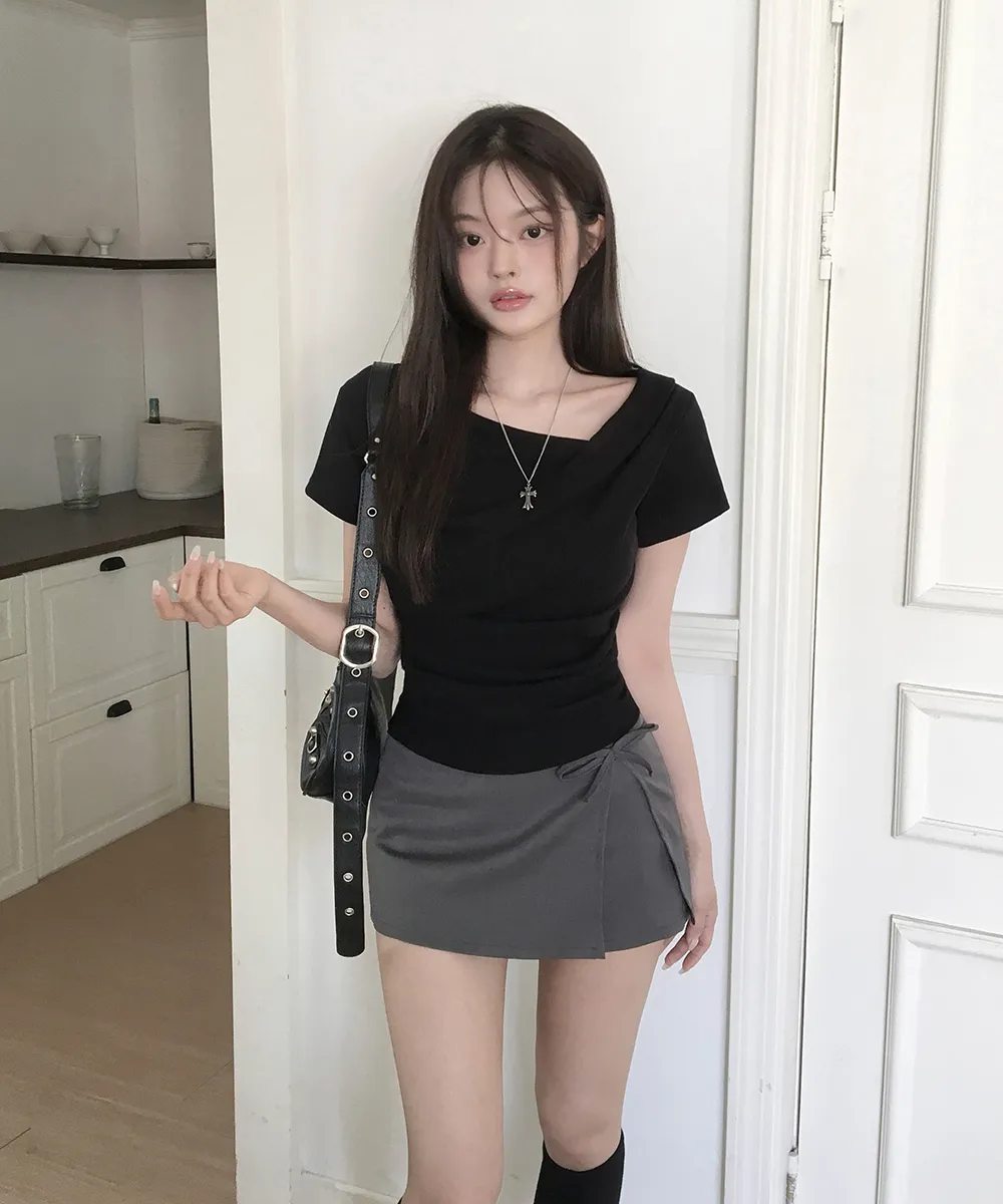 반팔 티셔츠 모델 착용 이미지-S2L38