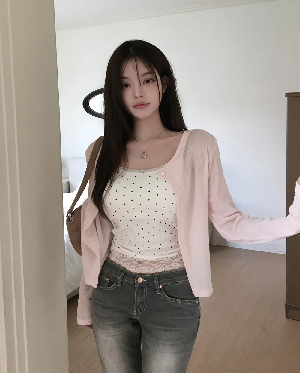 카디건 모델 착용 이미지-S2L79