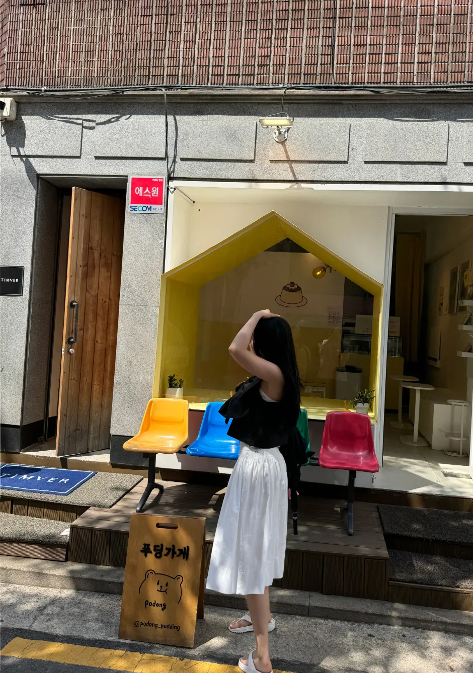 드레스 모델 착용 이미지-S1L14