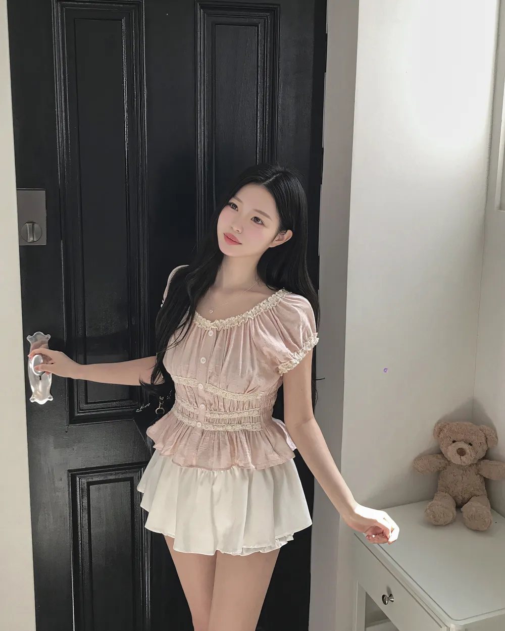 화장품 모델 착용 이미지-S1L15