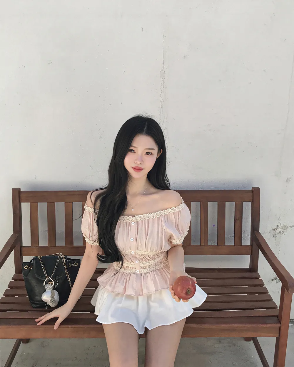 화장품 모델 착용 이미지-S1L25