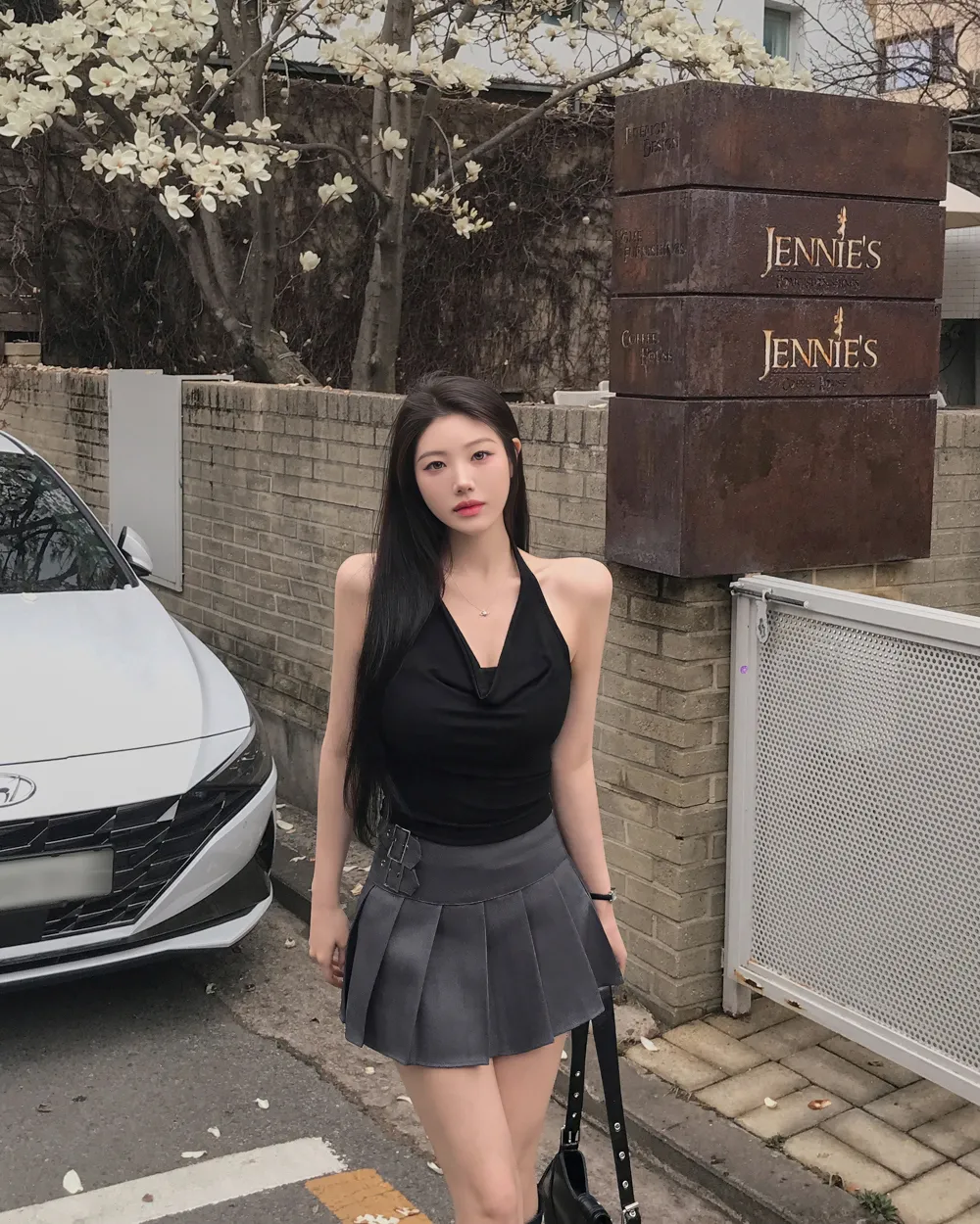 드레스 모델 착용 이미지-S1L11