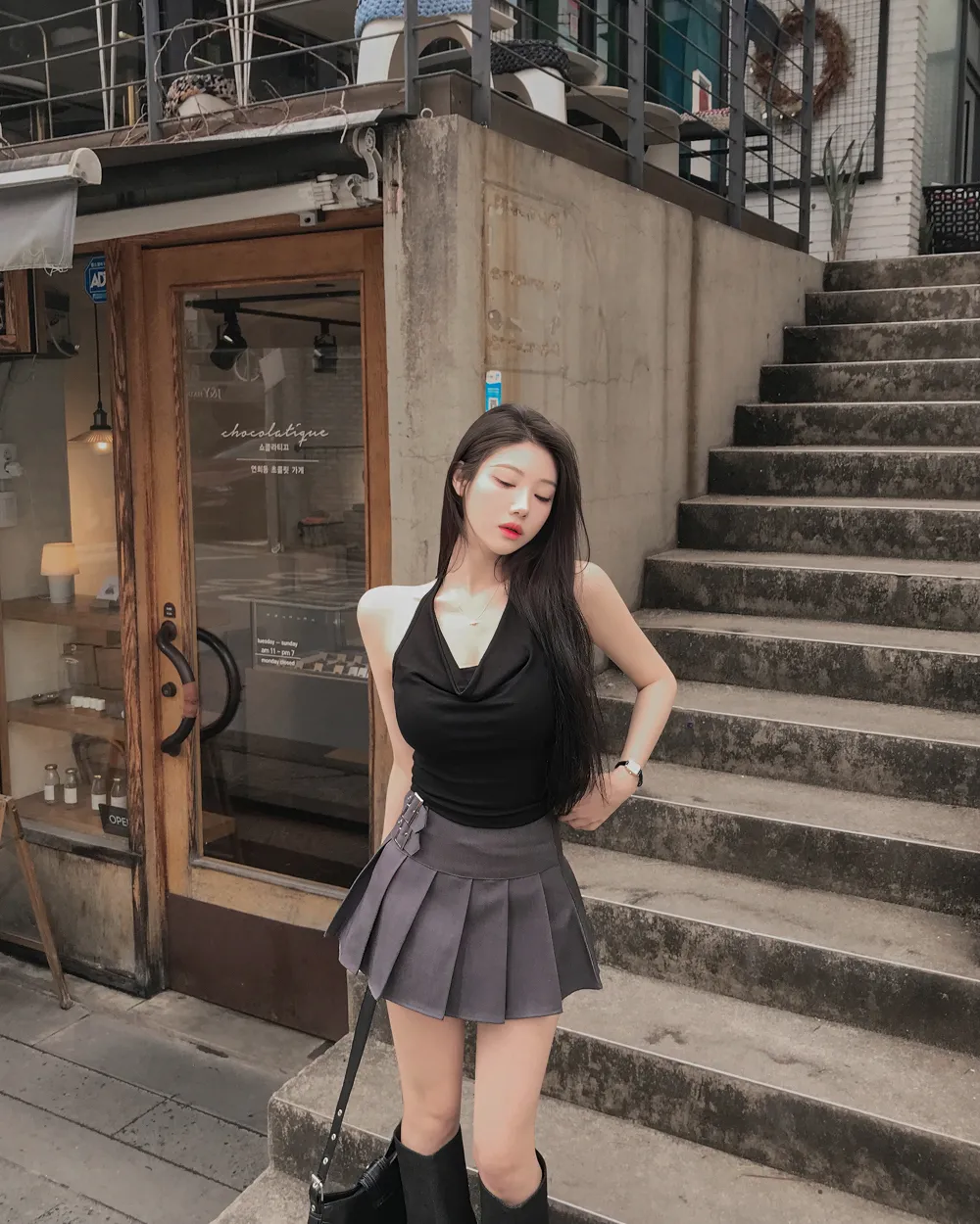 드레스 모델 착용 이미지-S1L18