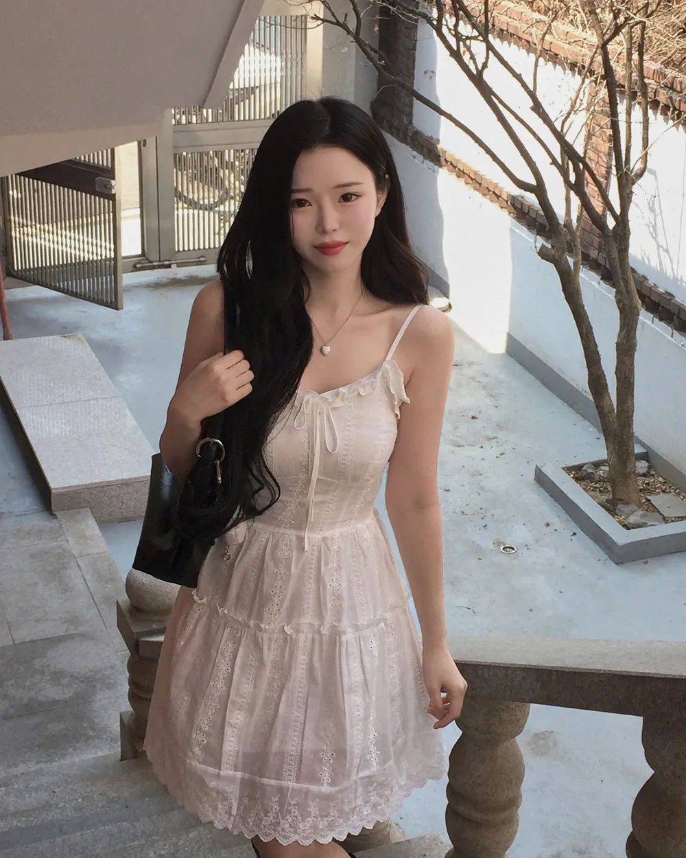 드레스 모델 착용 이미지-S3L13