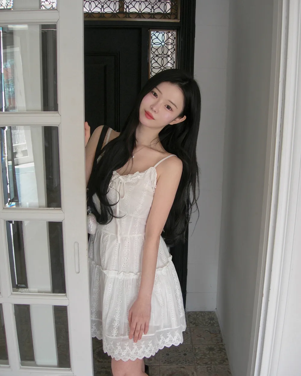 드레스 모델 착용 이미지-S3L16