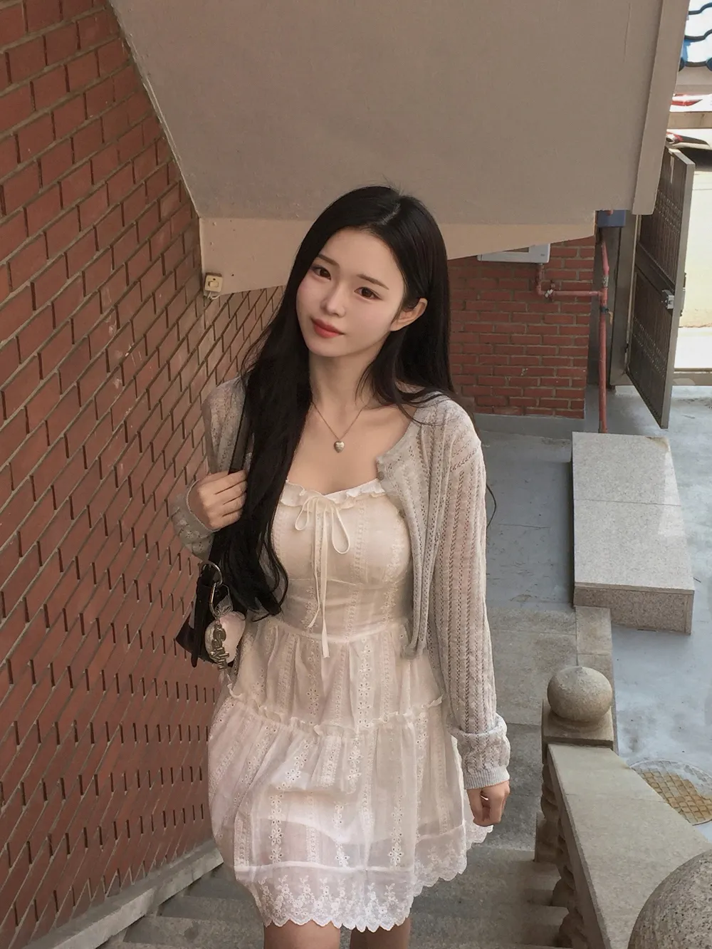 드레스 모델 착용 이미지-S3L20
