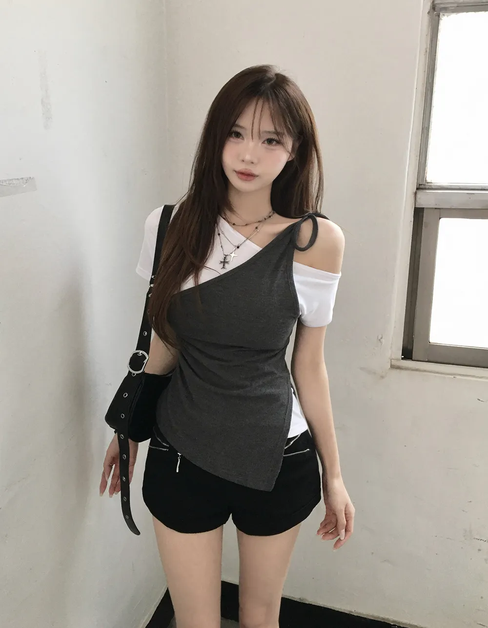 반바지 모델 착용 이미지-S3L36