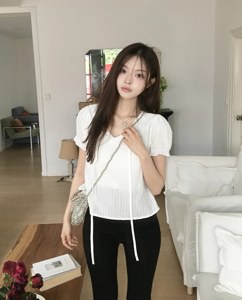 반팔 티셔츠 모델 착용 이미지-S3L13