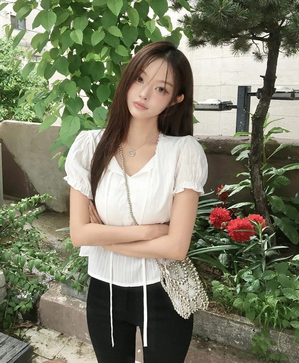 반팔 티셔츠 모델 착용 이미지-S3L8