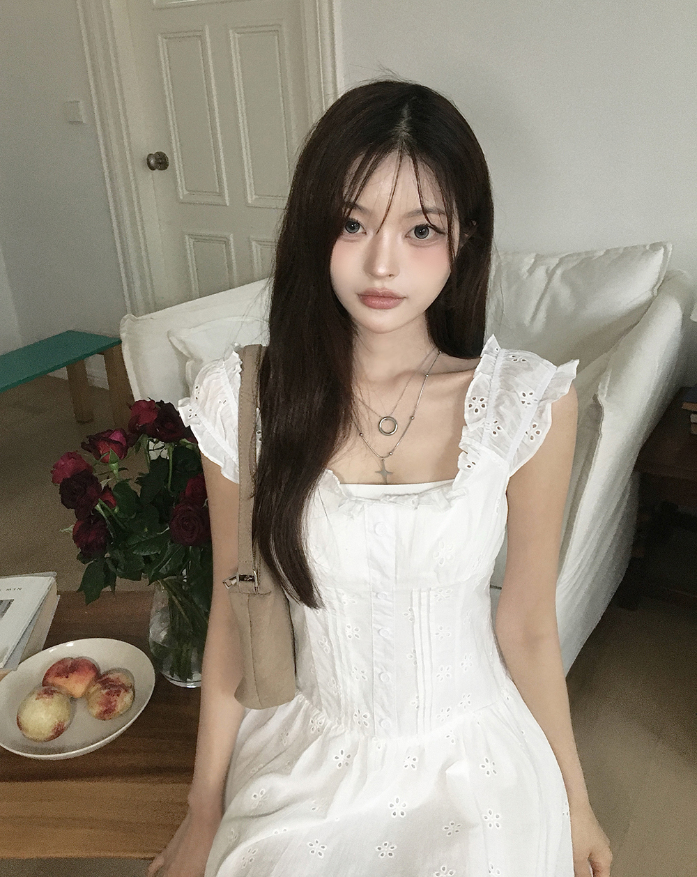 コットンスクエアネックオフショルダーフリルパンチングスリム半袖