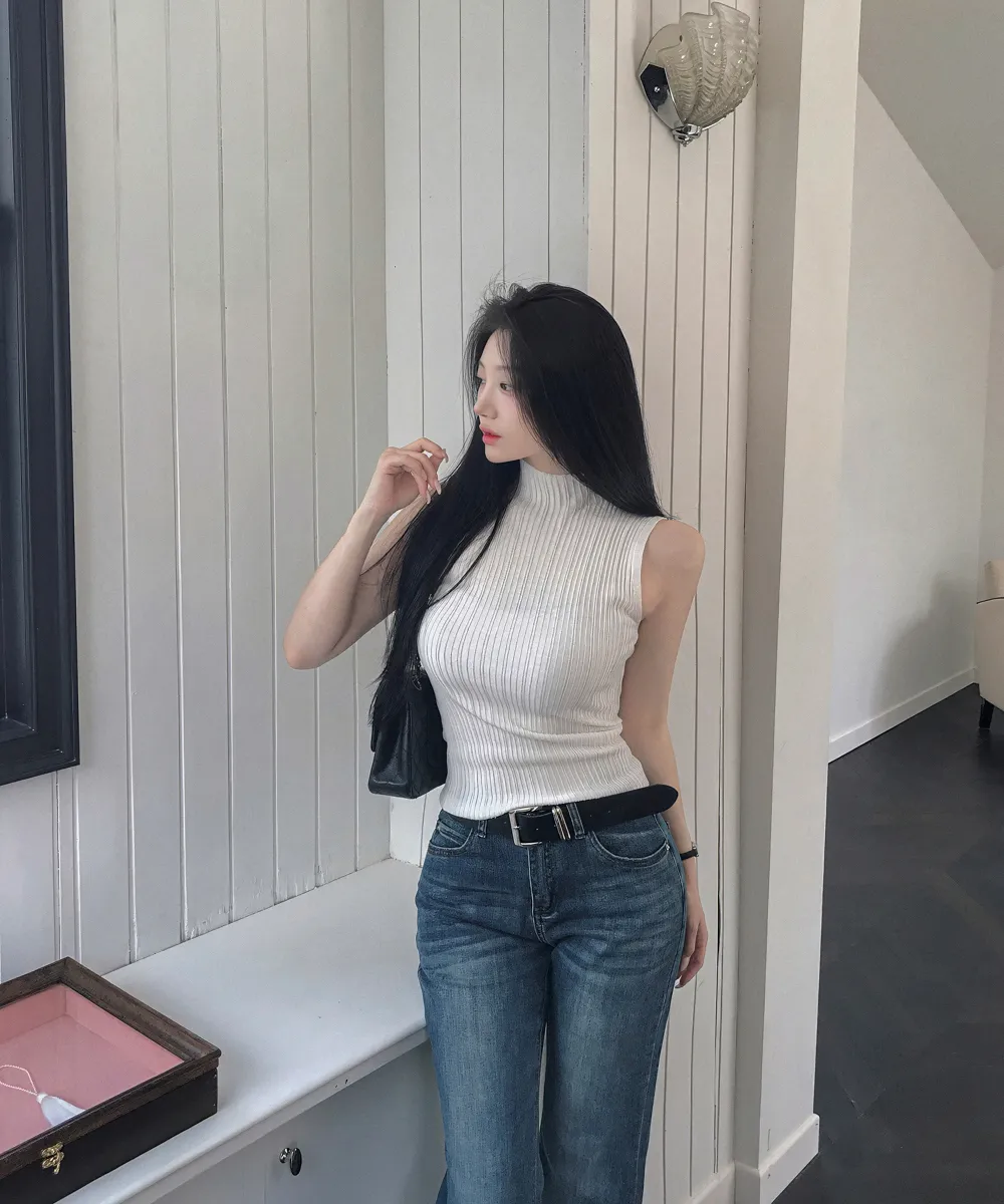 반팔 티셔츠 모델 착용 이미지-S2L26