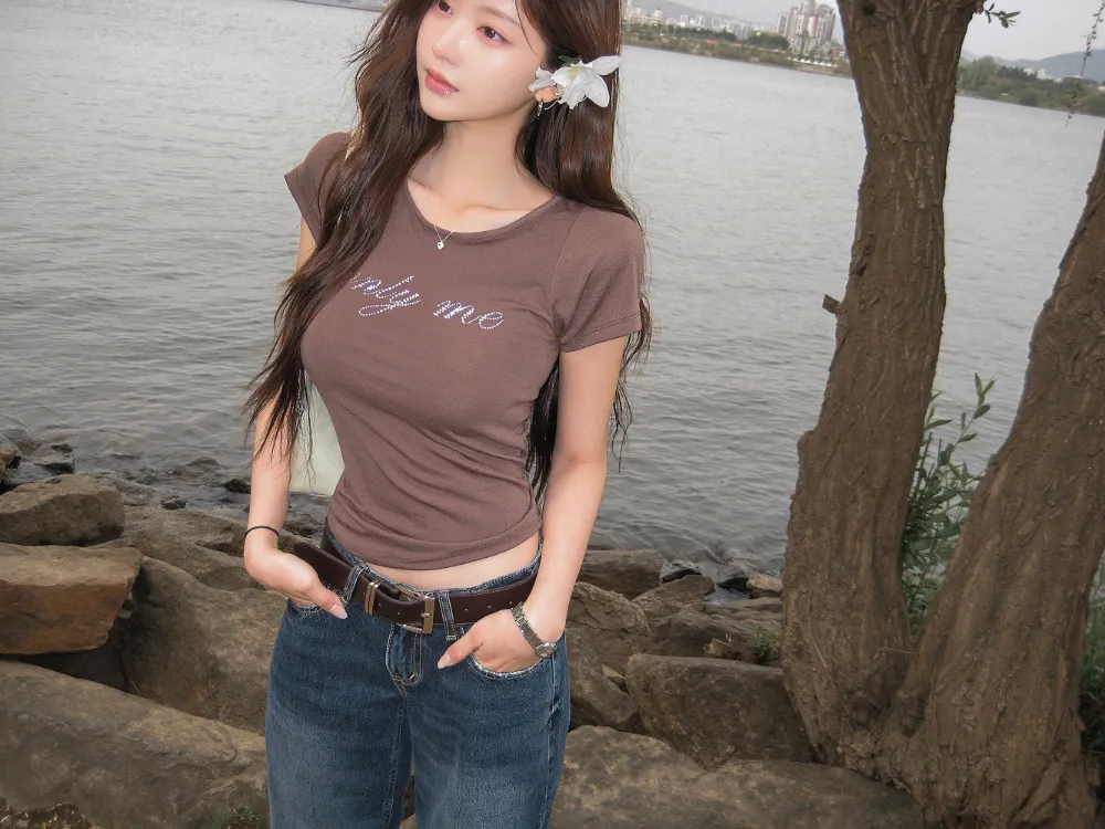 가방 모델 착용 이미지-S1L18