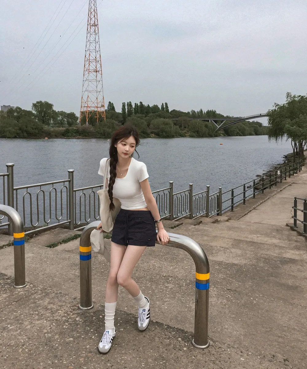 악세사리 모델 착용 이미지-S1L18