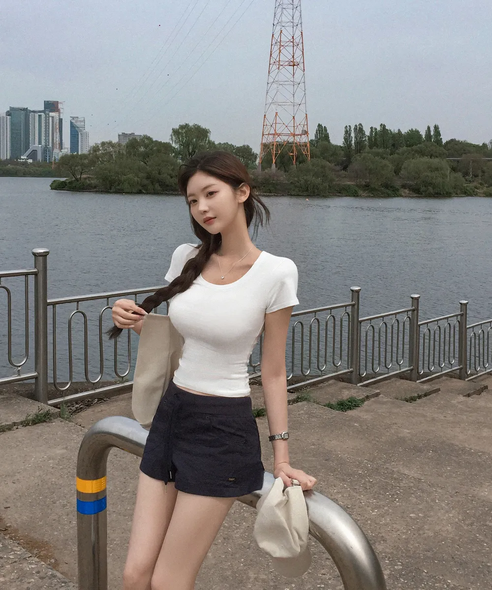 악세사리 모델 착용 이미지-S1L14