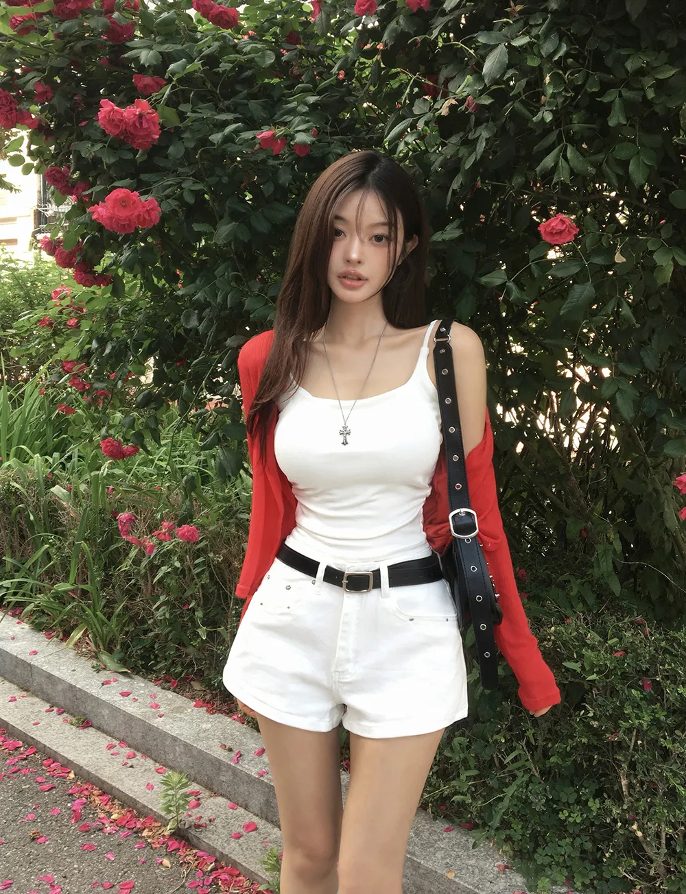 반바지 모델 착용 이미지-S3L13