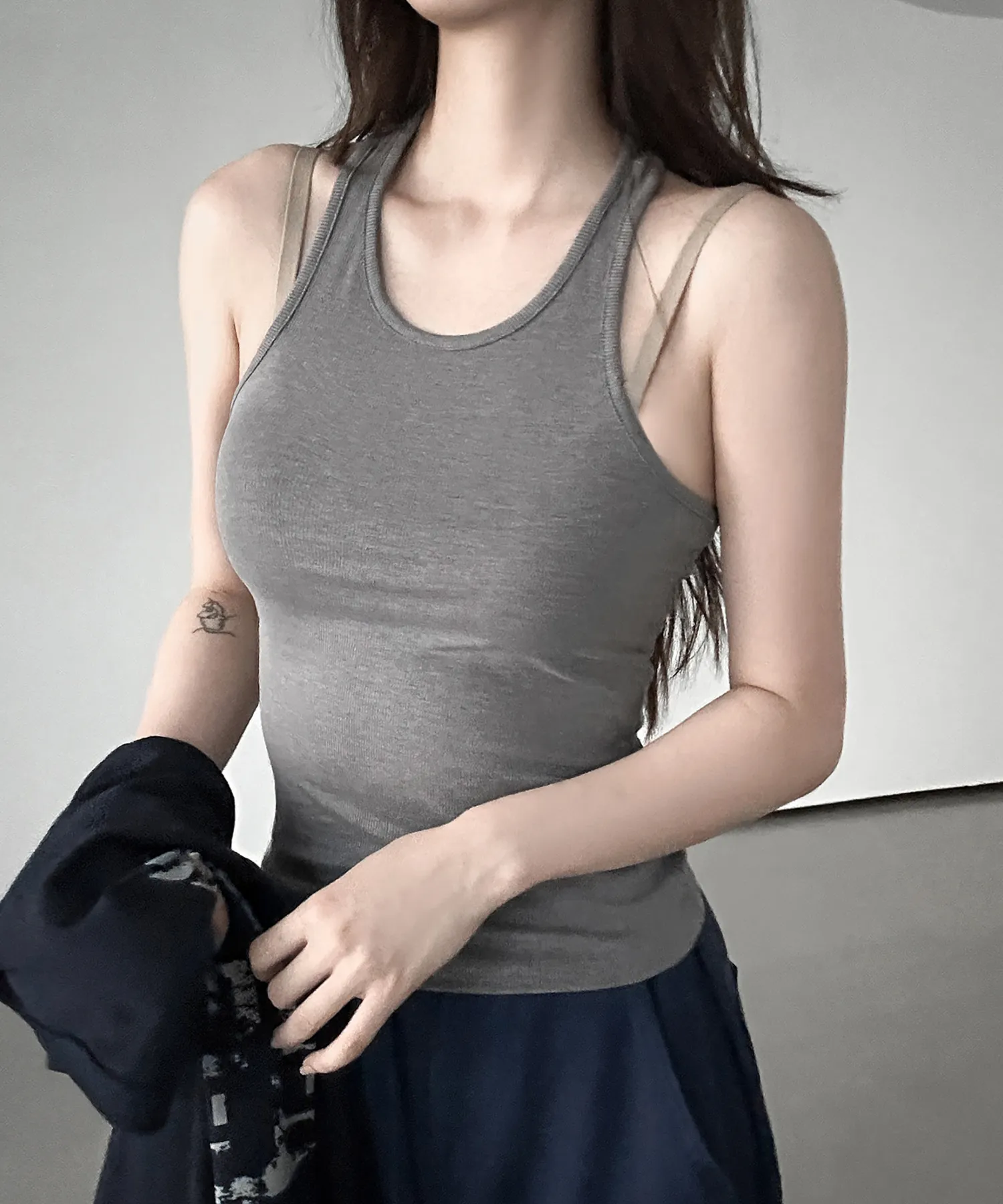드레스 모델 착용 이미지-S1L13