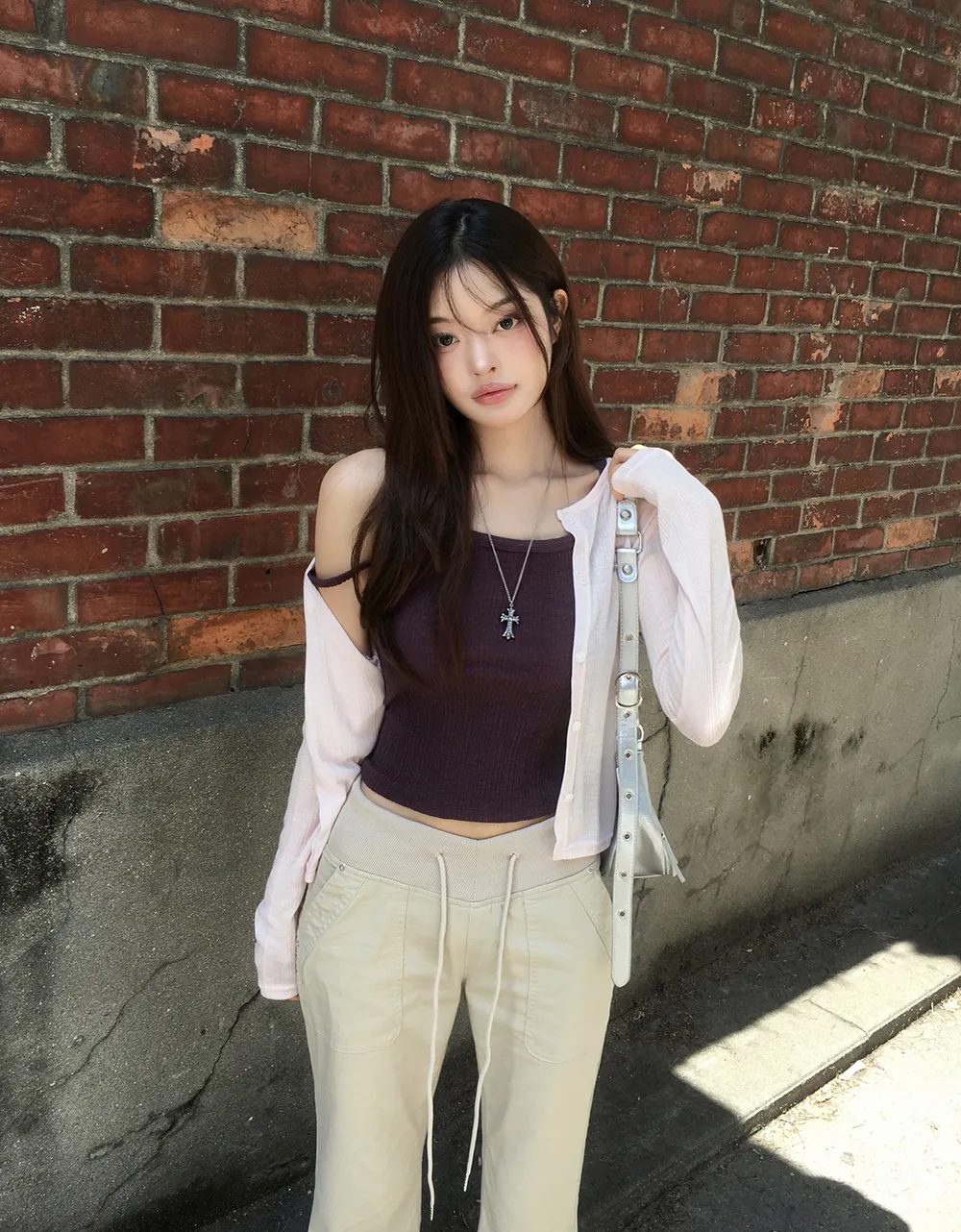 바지 모델 착용 이미지-S2L33