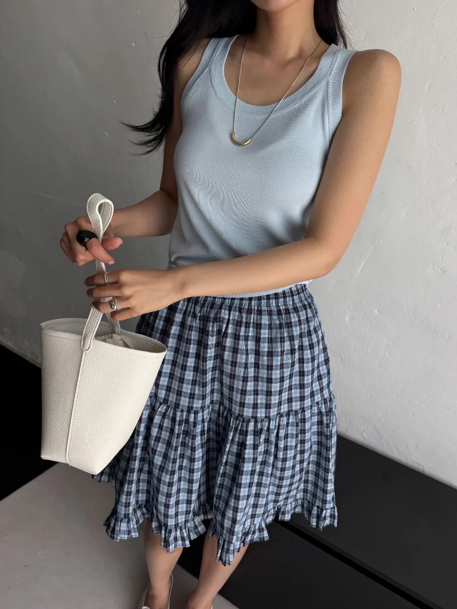 민소매 모델 착용 이미지-S1L32