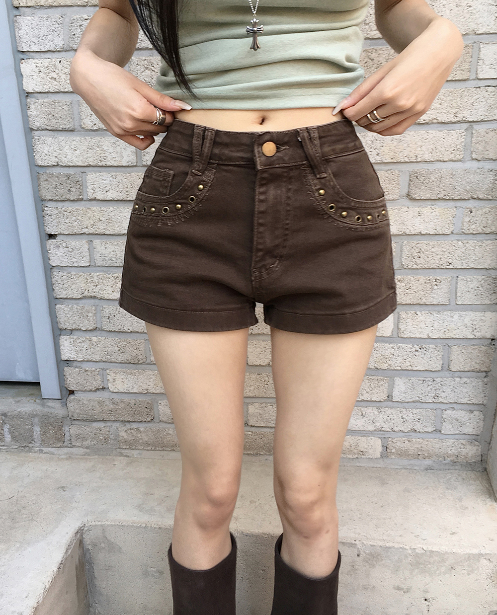 ビンテージウォッシングショートスタッズポケットショートパンツ