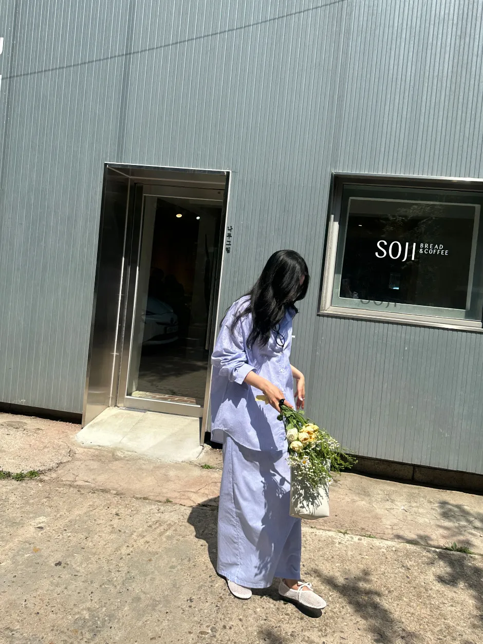 드레스 모델 착용 이미지-S1L37