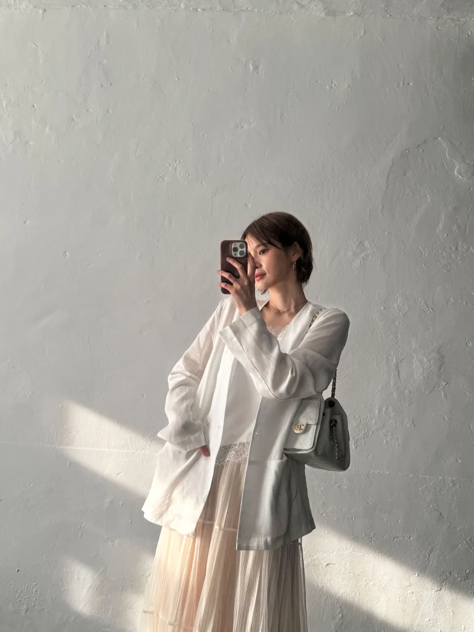 블레이저 모델 착용 이미지-S1L33