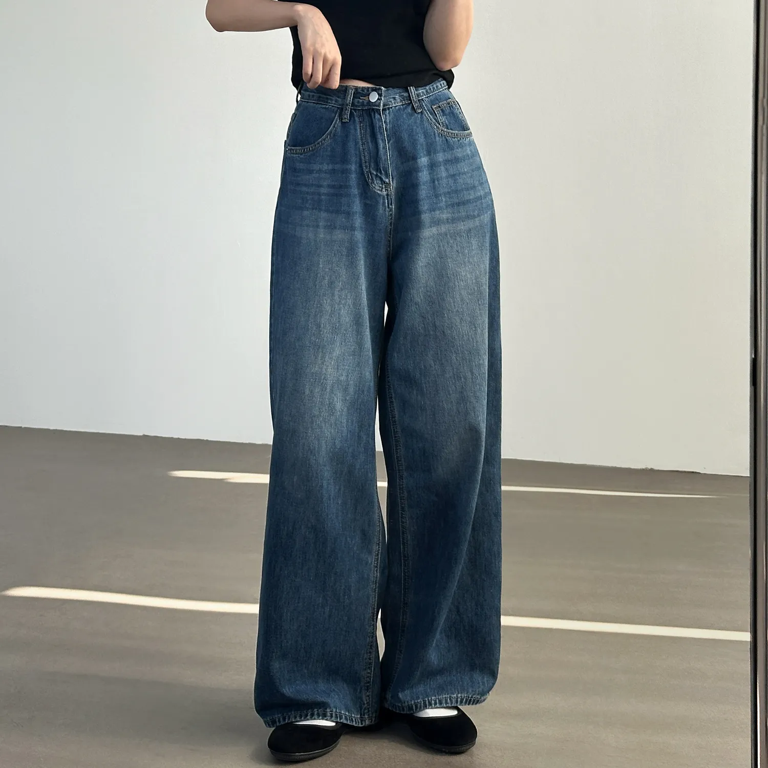 パンツ モデル画像-S1L6