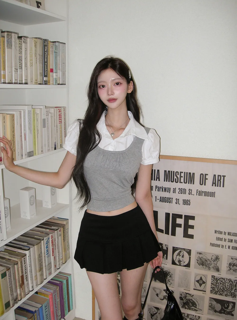 미니 스커트 모델 착용 이미지-S2L14