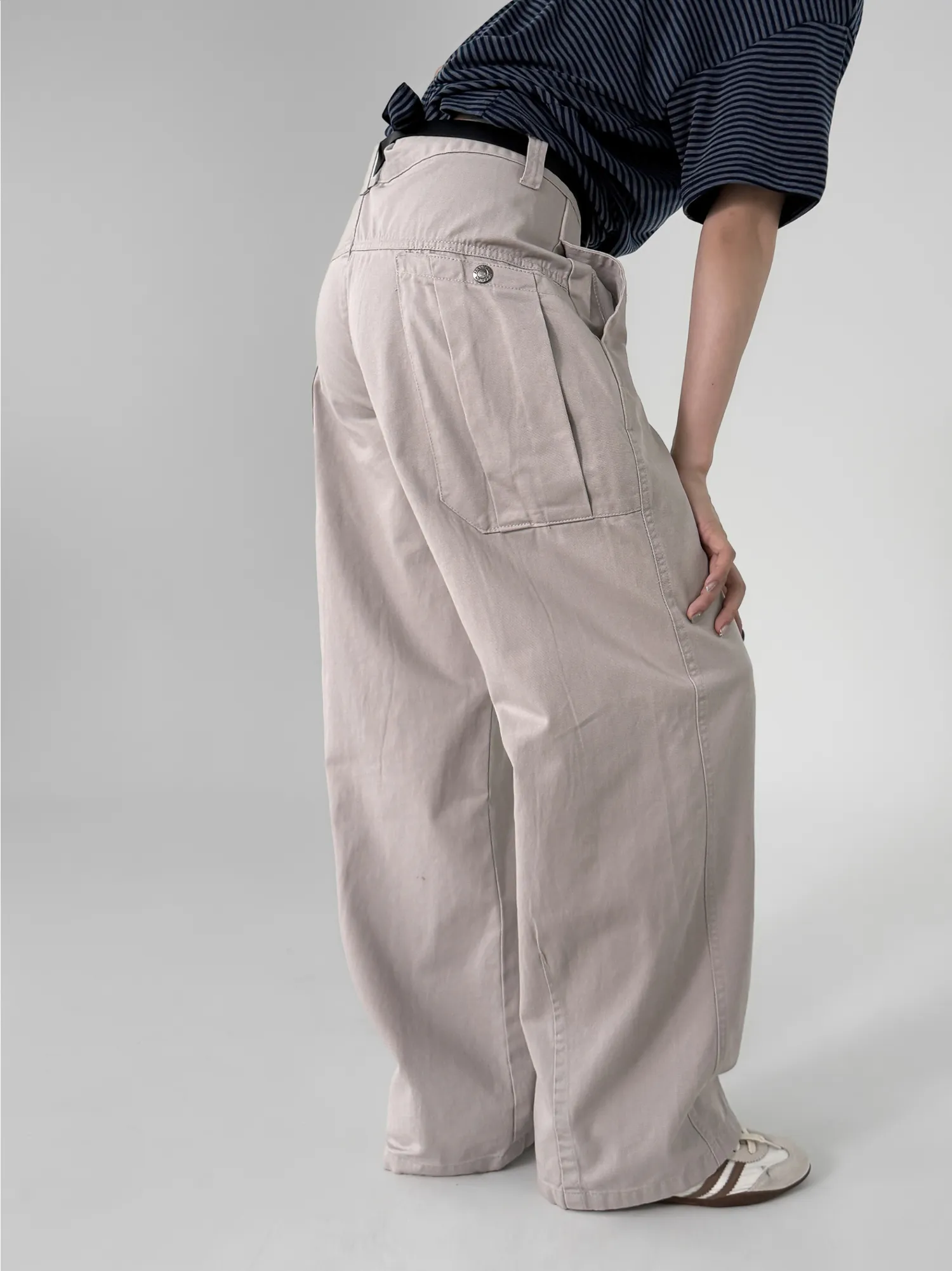 パンツ モデル画像-S1L62