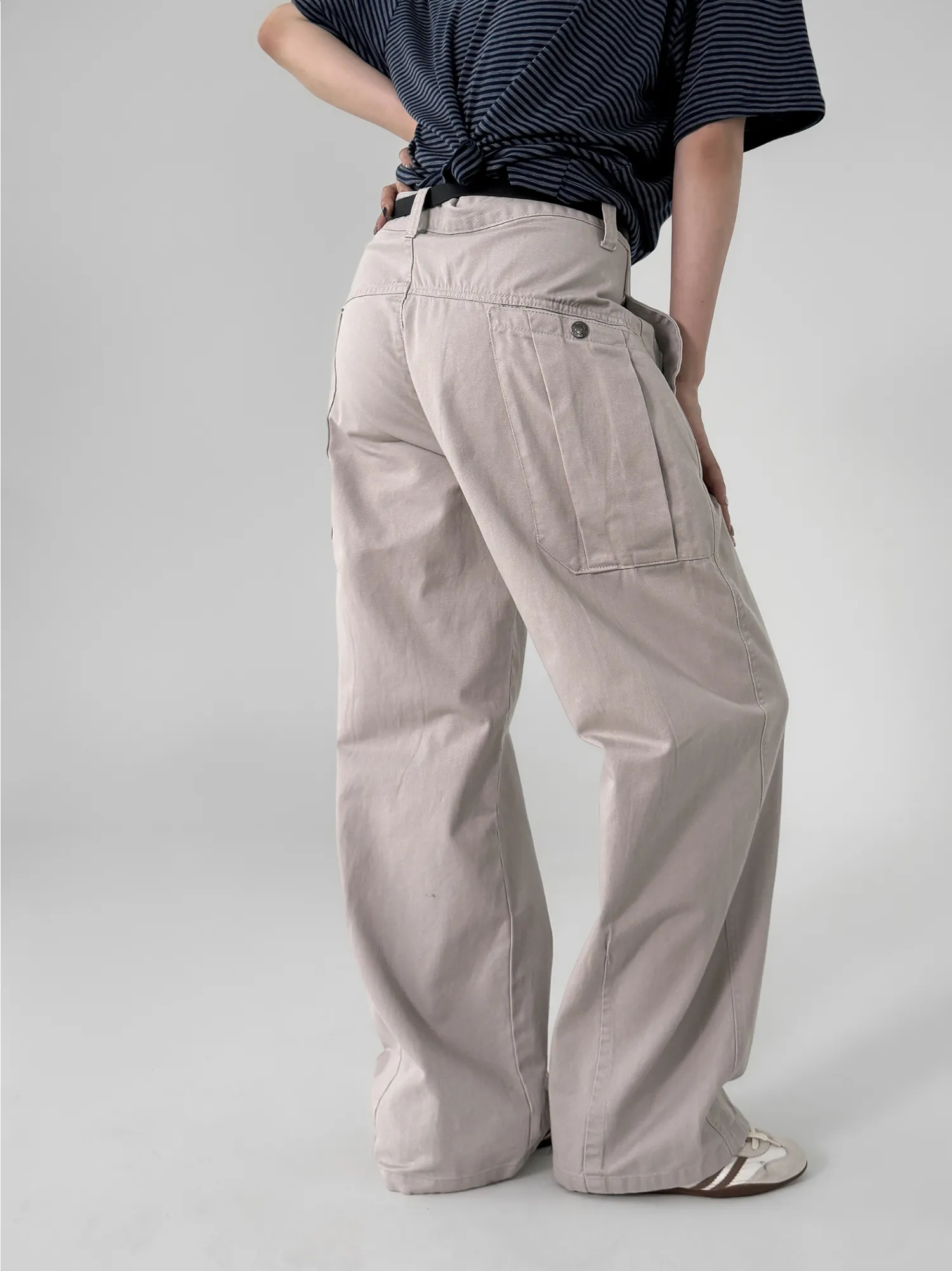 パンツ モデル画像-S1L61