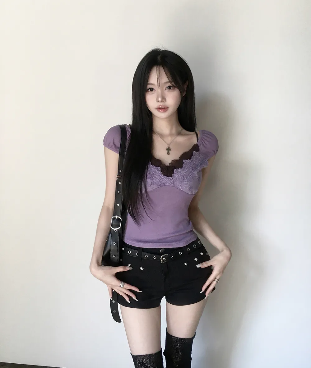 반바지 모델 착용 이미지-S3L21