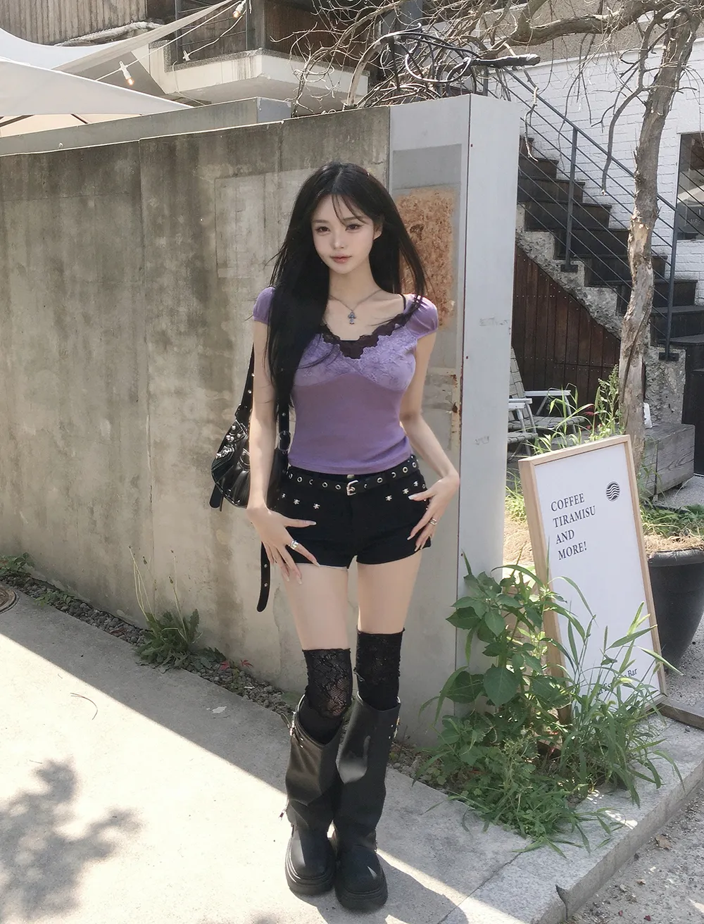 반바지 모델 착용 이미지-S3L10