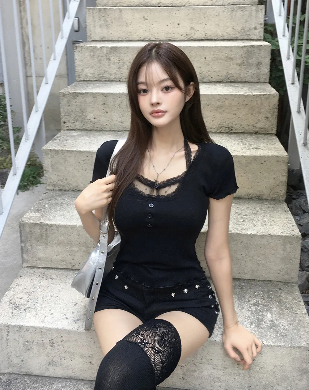 반바지 모델 착용 이미지-S3L41