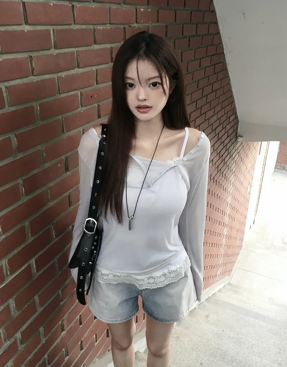 민소매 모델 착용 이미지-S5L7