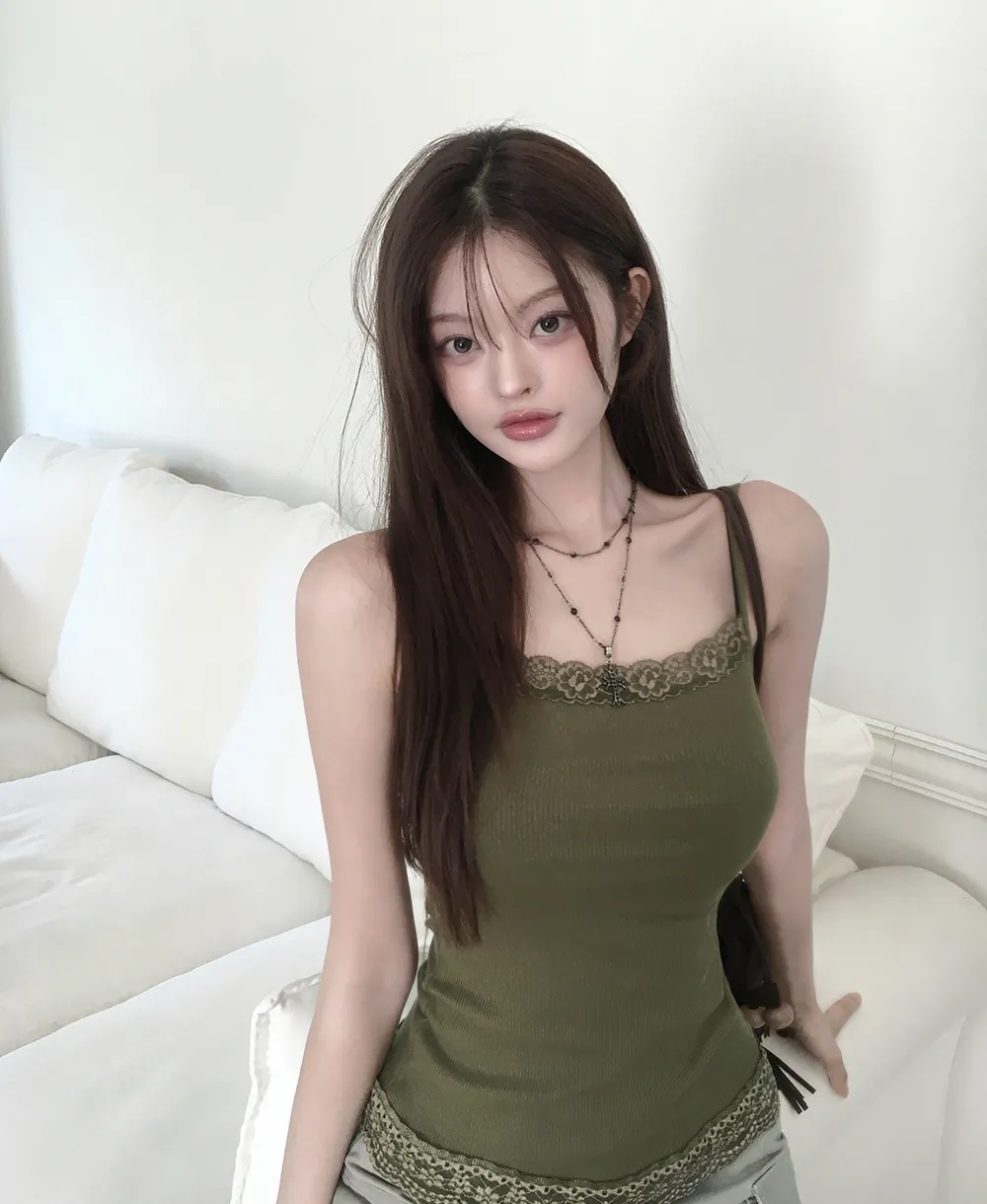 민소매 모델 착용 이미지-S3L28