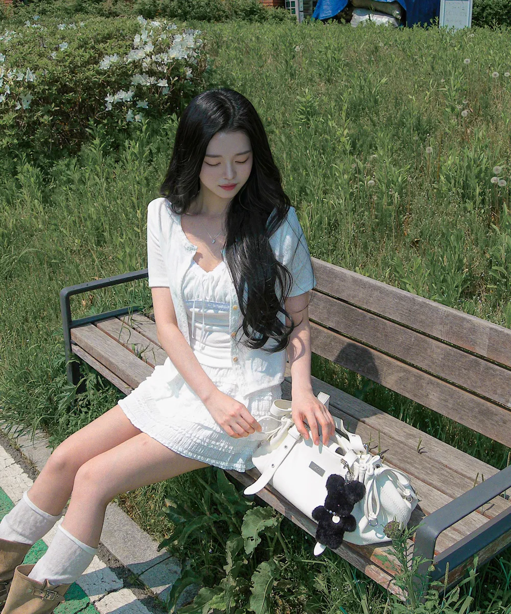 드레스 모델 착용 이미지-S2L9