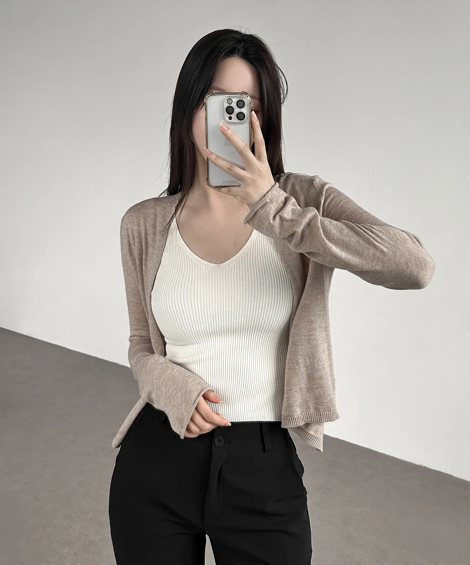 長袖Tシャツ モデル画像-S1L21
