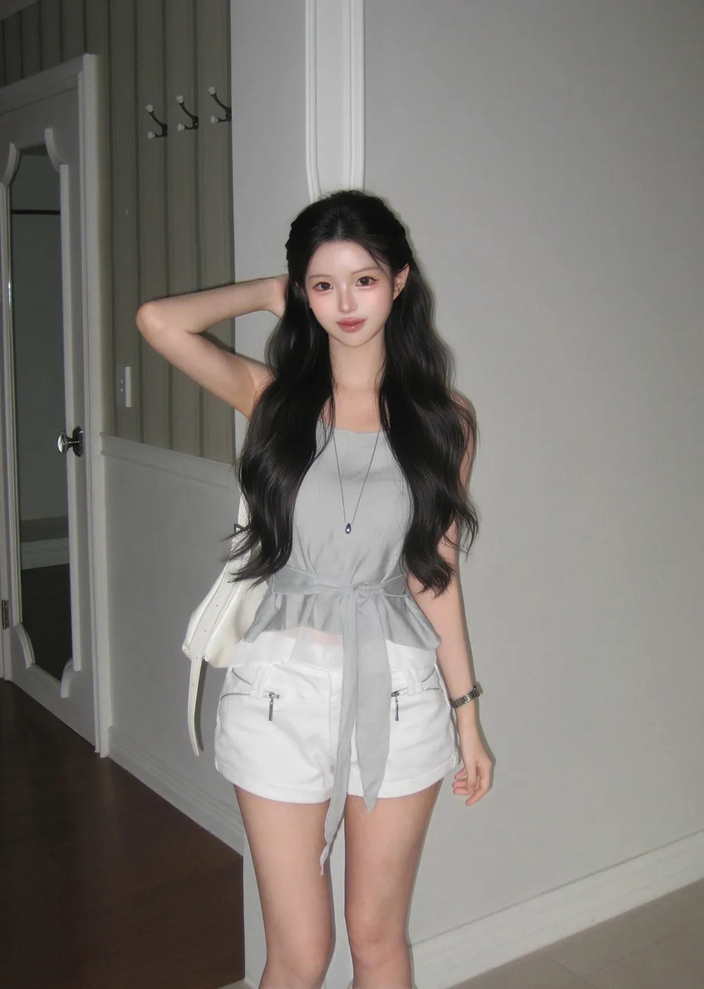 반바지 모델 착용 이미지-S1L35