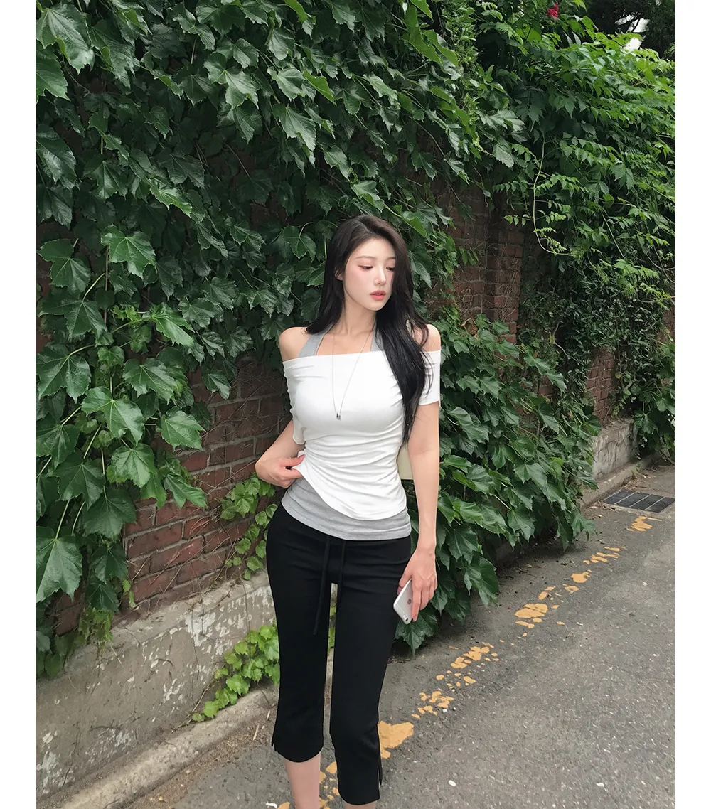 반팔 티셔츠 모델 착용 이미지-S4L68