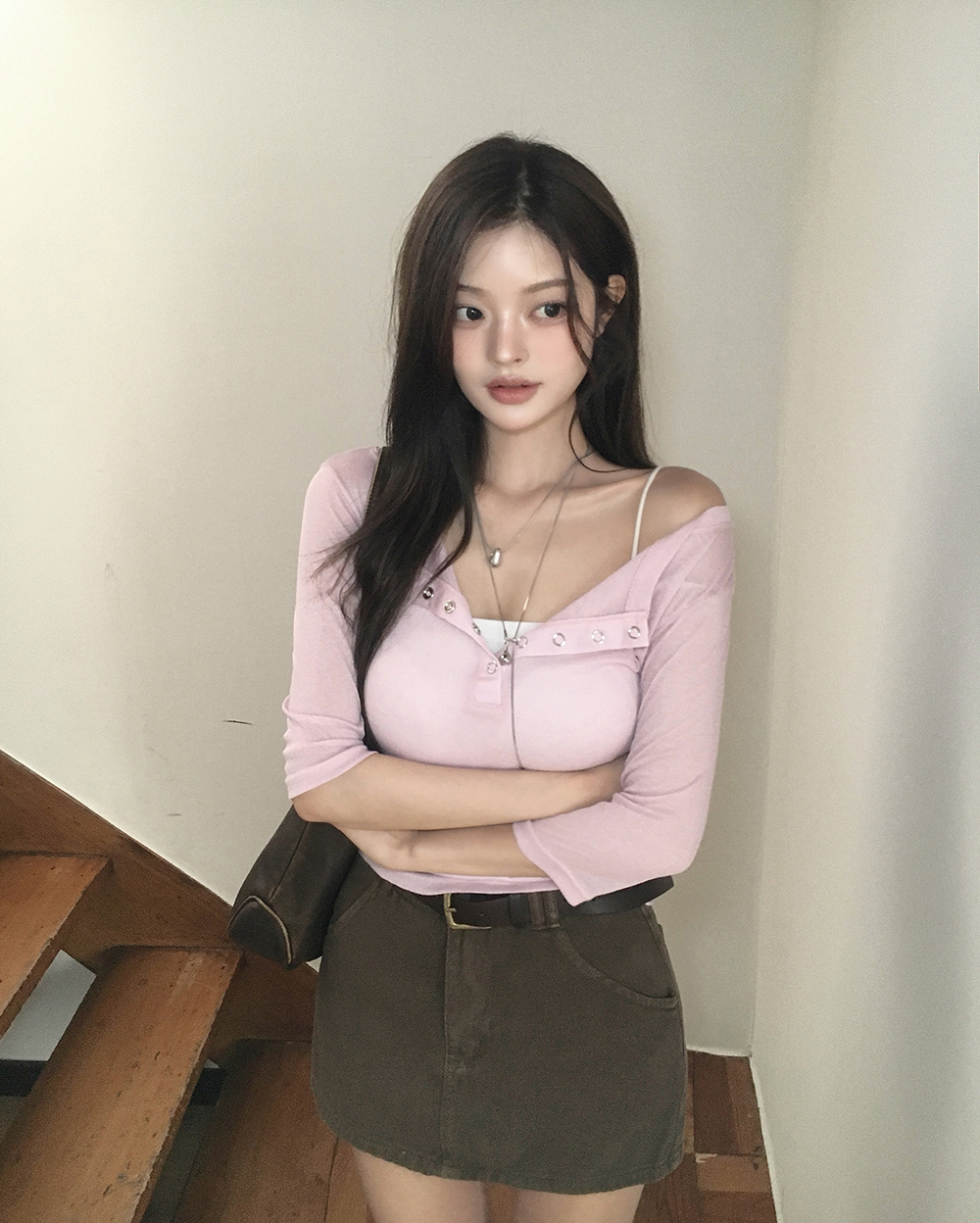 미니 스커트 모델 착용 이미지-S4L19