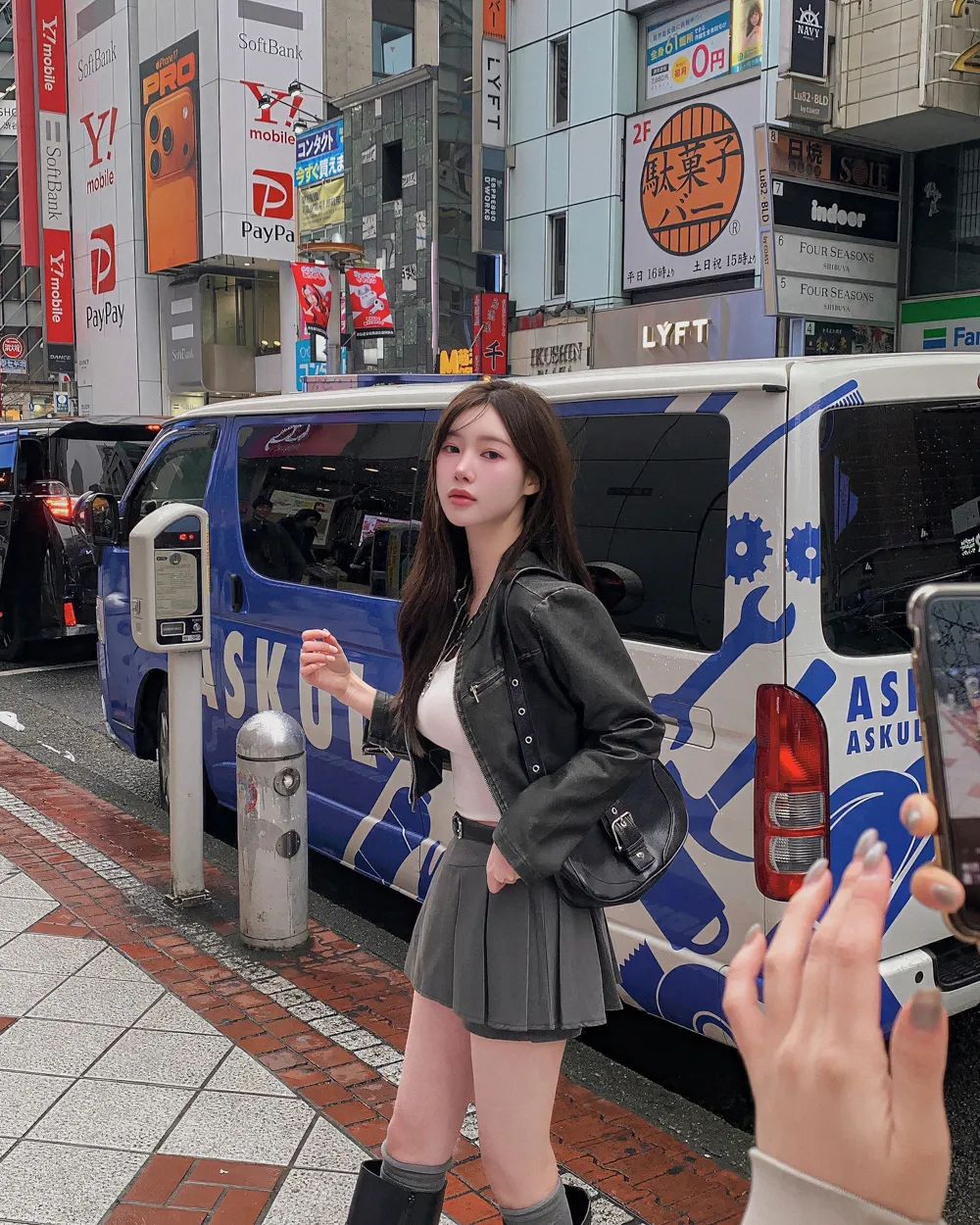 재킷 모델 착용 이미지-S4L82