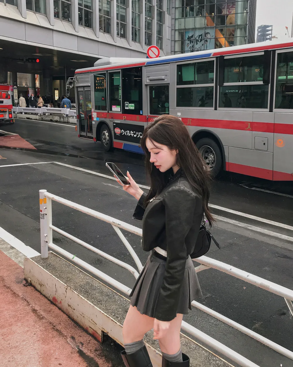 재킷 모델 착용 이미지-S4L89
