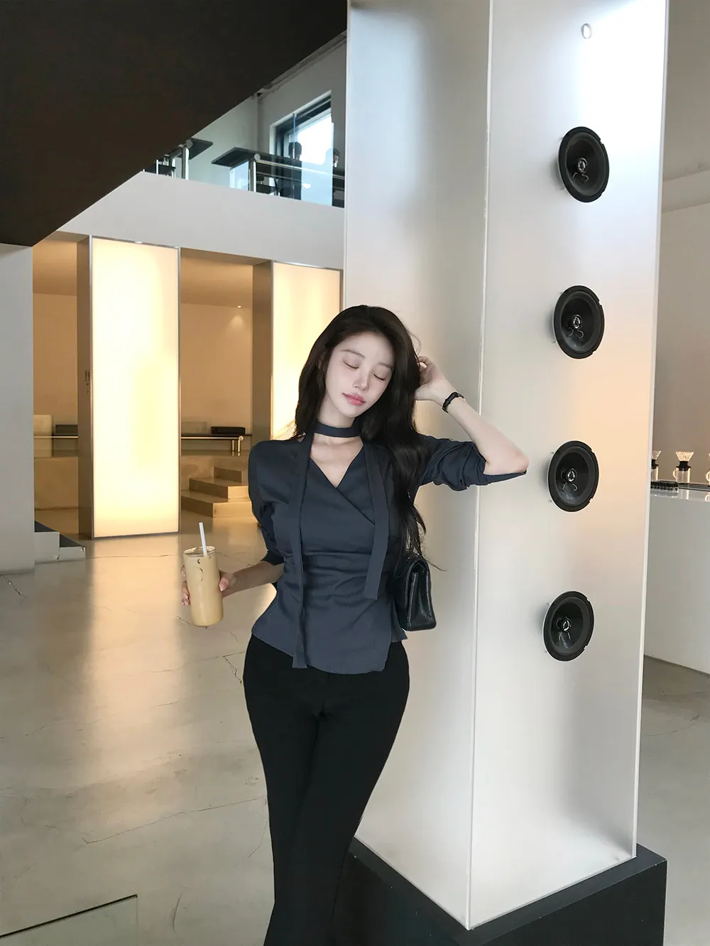 블레이저 모델 착용 이미지-S4L15