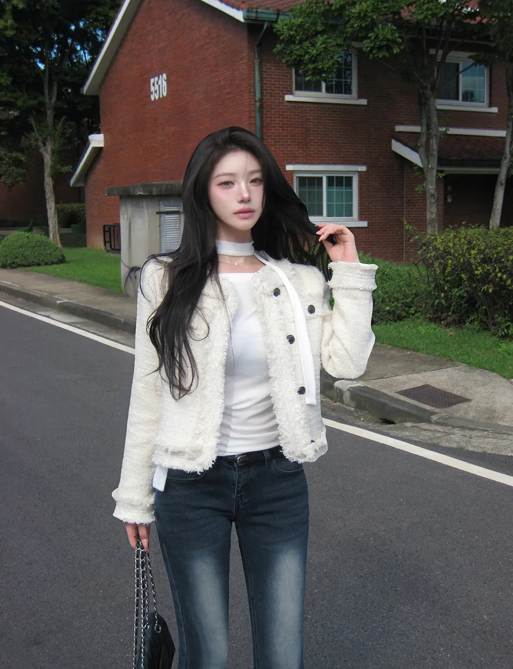블레이저 모델 착용 이미지-S2L27