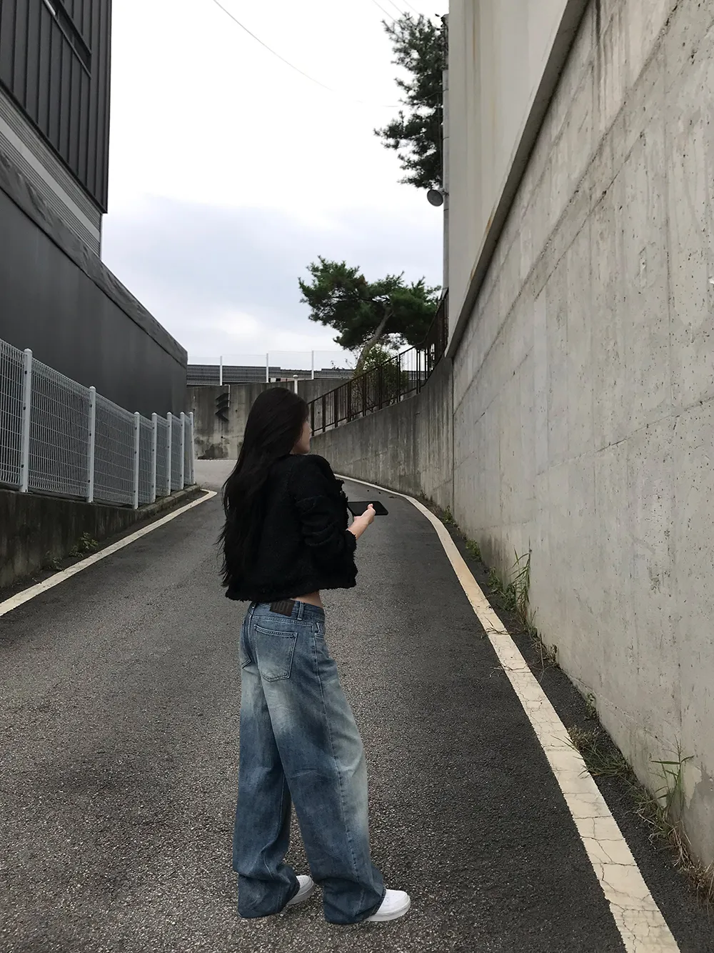 블레이저 모델 착용 이미지-S7L20