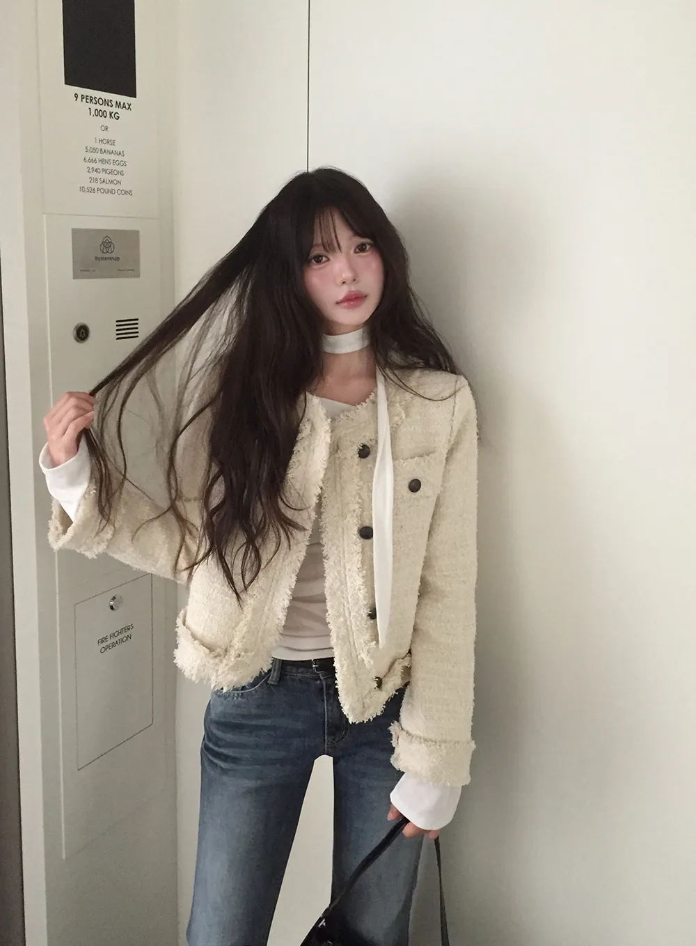 블레이저 모델 착용 이미지-S2L2