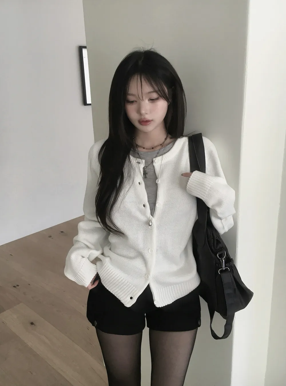 카디건 모델 착용 이미지-S3L40