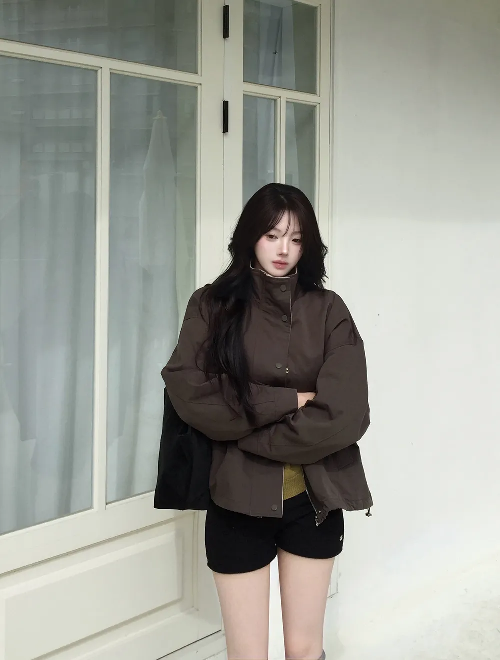 긴팔 티셔츠 모델 착용 이미지-S3L8